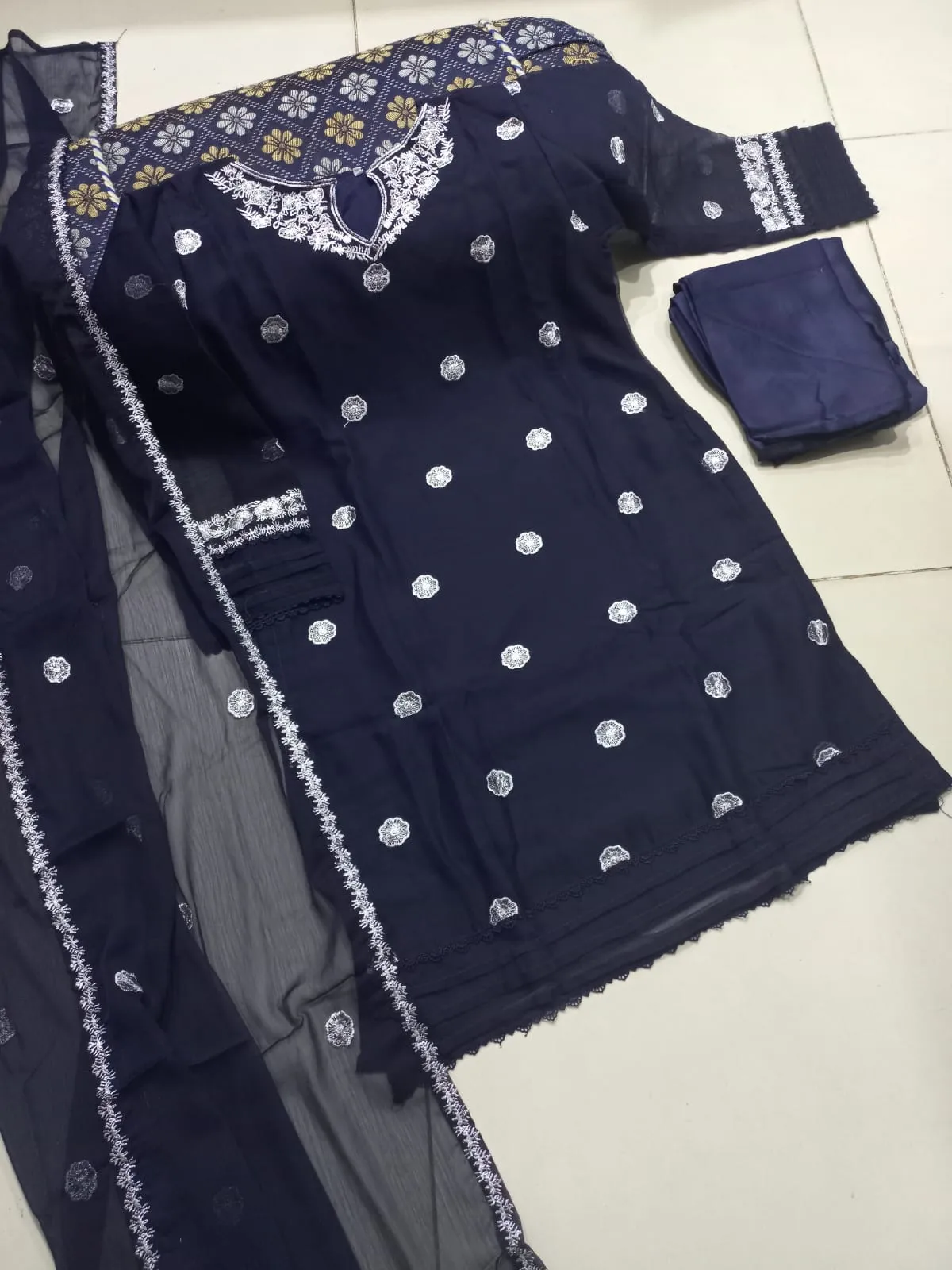 Neck, Sleeves, Front Bouti Embroidery with Tissue Pintex Work on  Sleeves with Embroidered Dupatta 3PCs