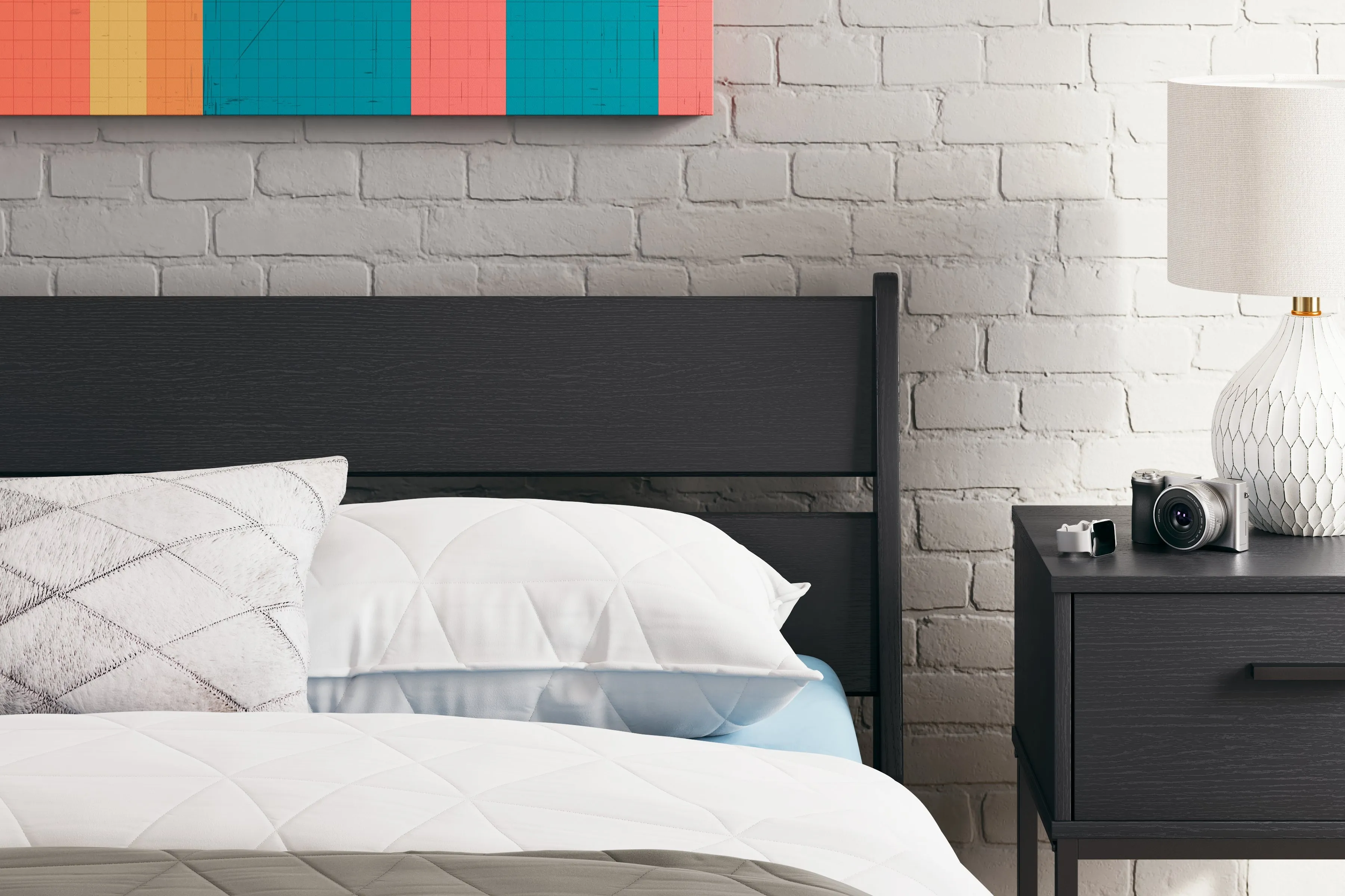 Socalle Full Panel Platform Bed with 2 Nightstands in Black