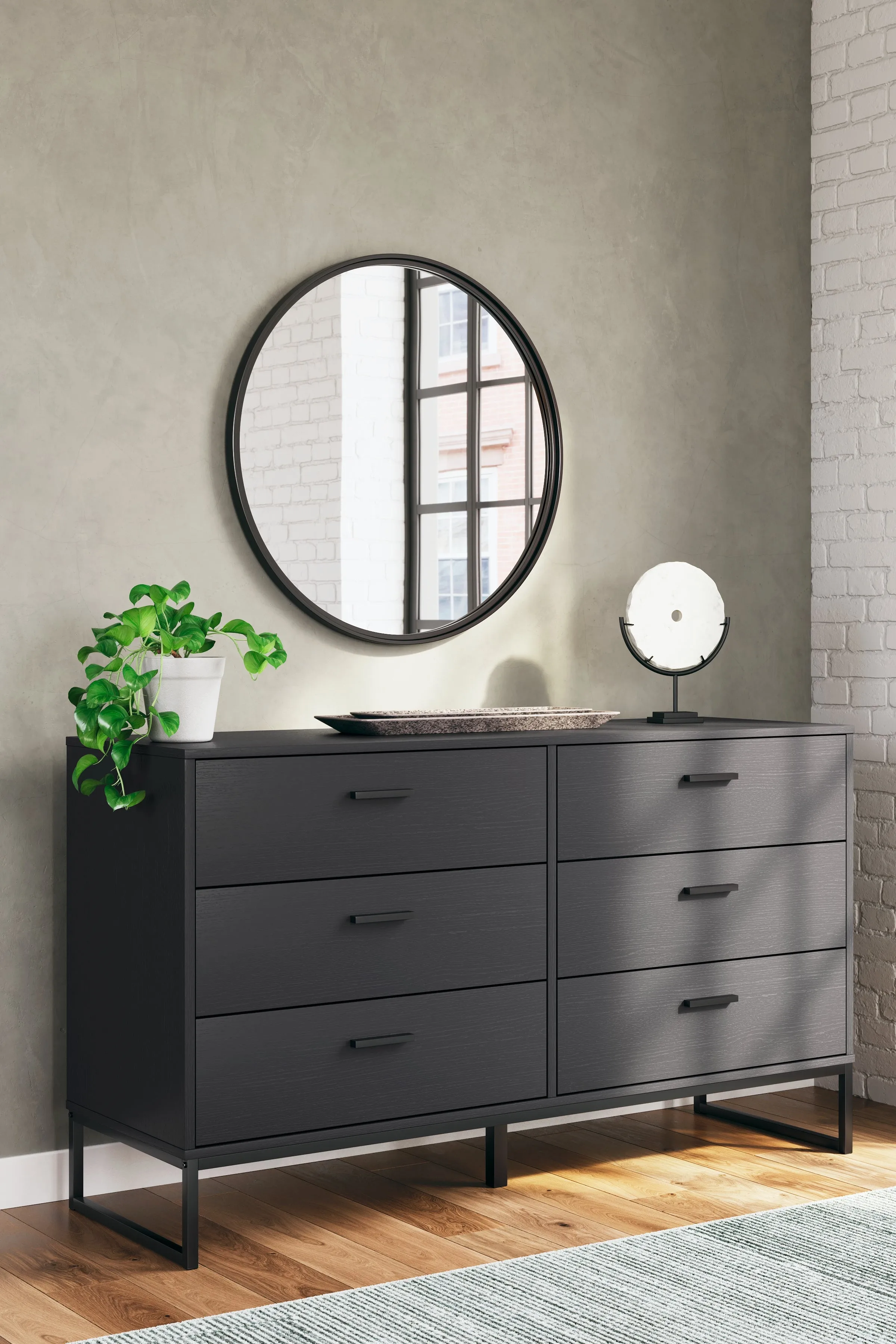 Socalle Queen Platform Bed with Dresser, Chest and 2 Nightstands in Black