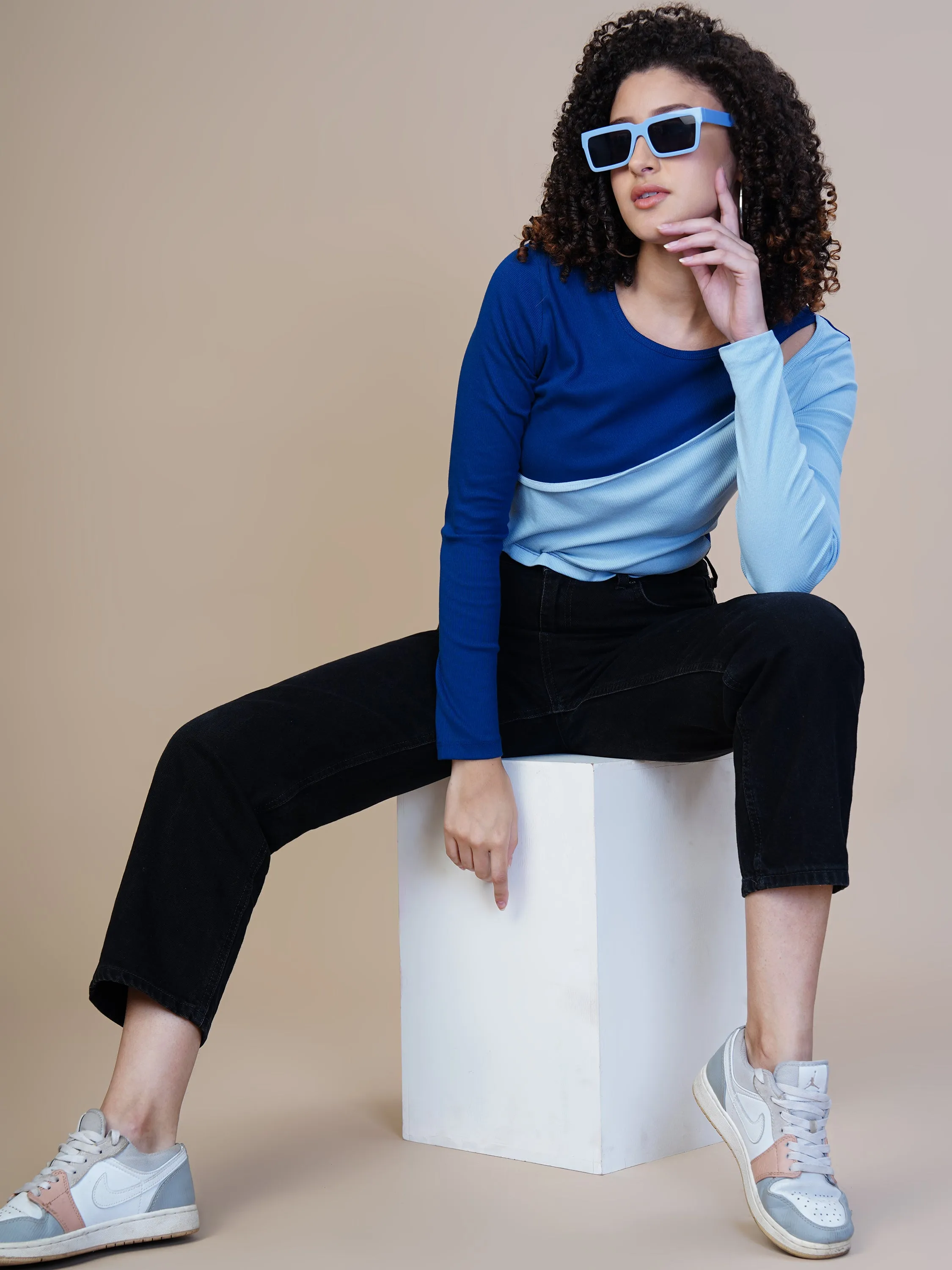 WOMEN NAVY PEONY FULL SLEEVES TRENDSETTER TOP